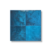 Tiefblaue quadratische Klebefliese 1 mm